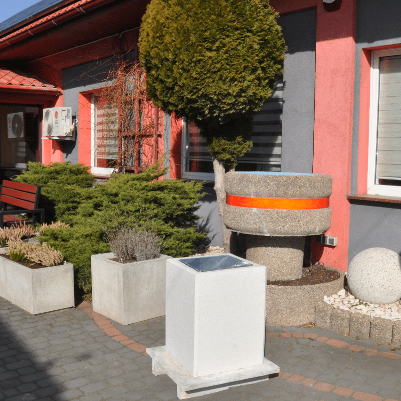 Kosz kwadratowy z betonu szlifowanego 40l. kod: 127s