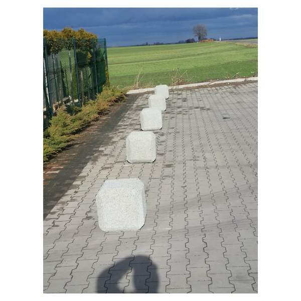 Betonowy słupek parkingowy 40×40 wys. 40 cm kod: 326