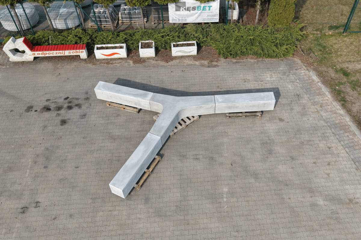 Ławka z betonu archit. “Rozgwiazda” 219×192 wys. 46 kod: 477