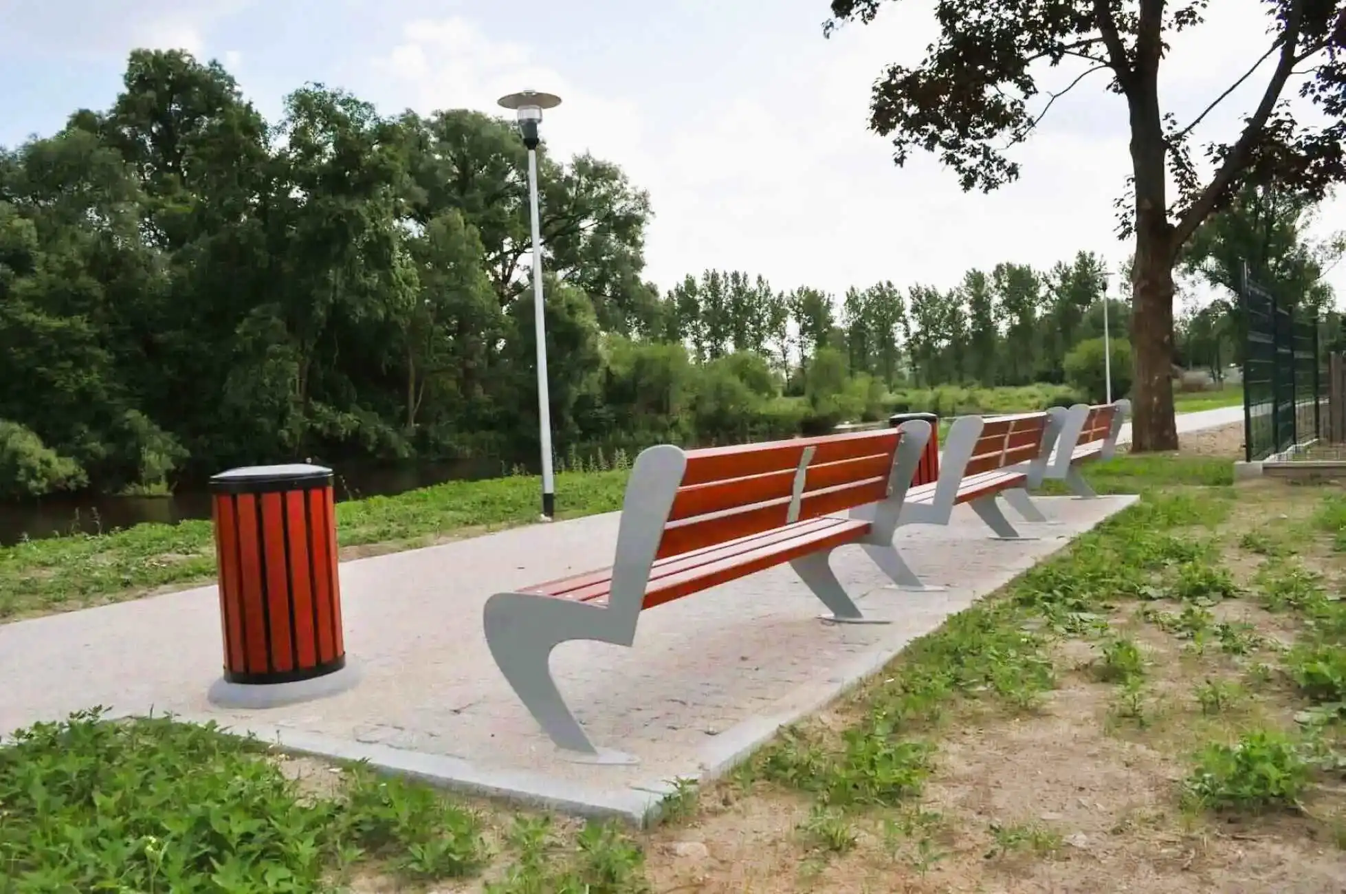 Ławka metalowa MODERN