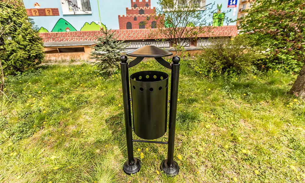 Kosz na śmieci Monako