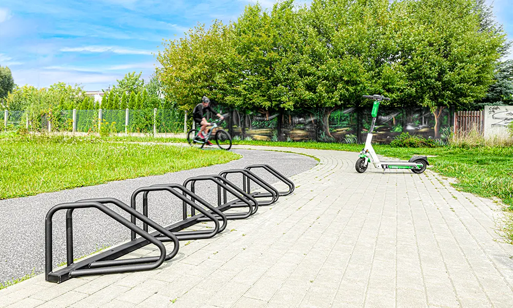 Stojak rowerowy Spartan skośny