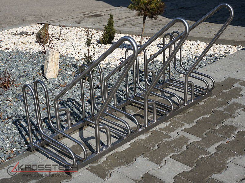 Stojak na rowery RAD-3 z barierką inox