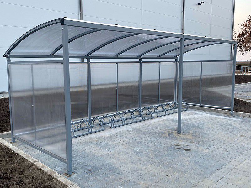Wiata rowerowa "Perła" jednostronna zabudowana na 15 rowerów / 630cm