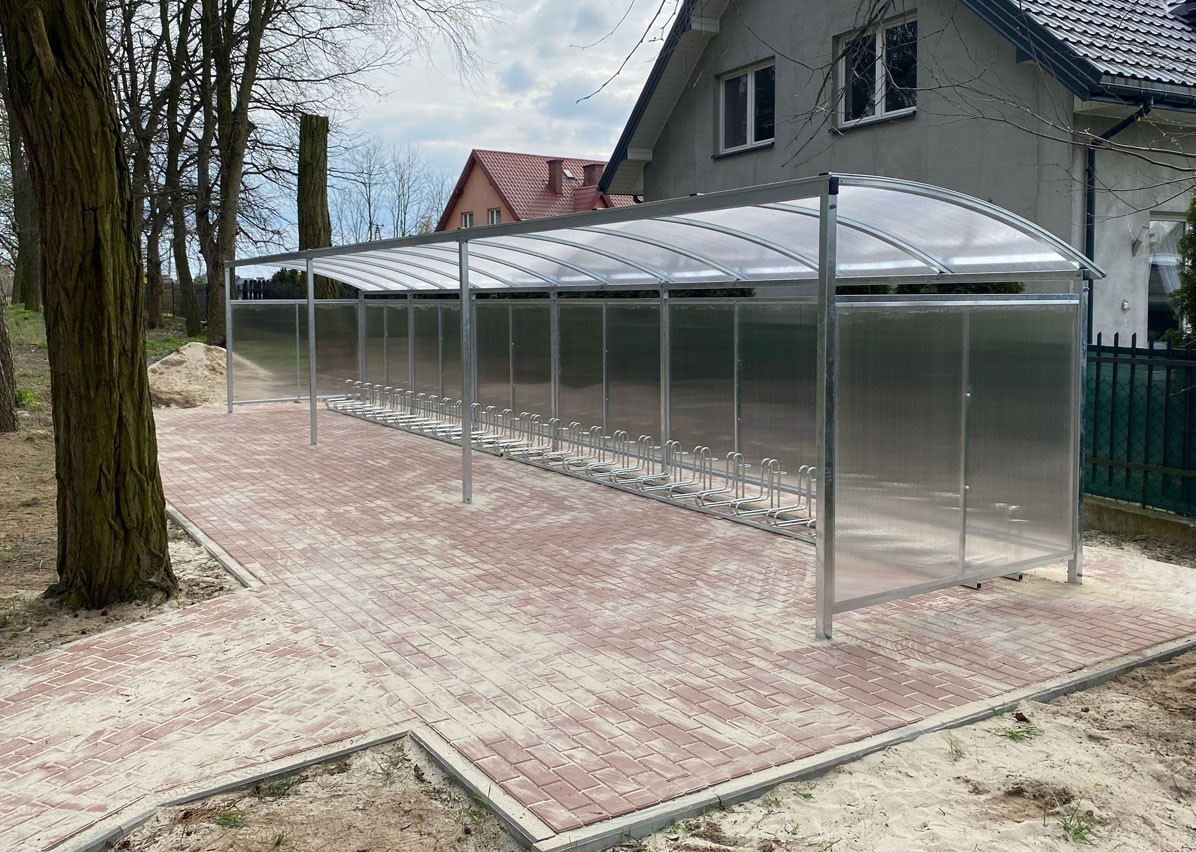 Wiata rowerowa "Perła" jednostronna zabudowana na 30 rowerów / 1260cm