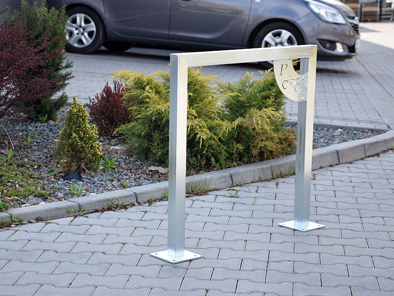 Stojak rowerowy U-29 z tabliczką parking