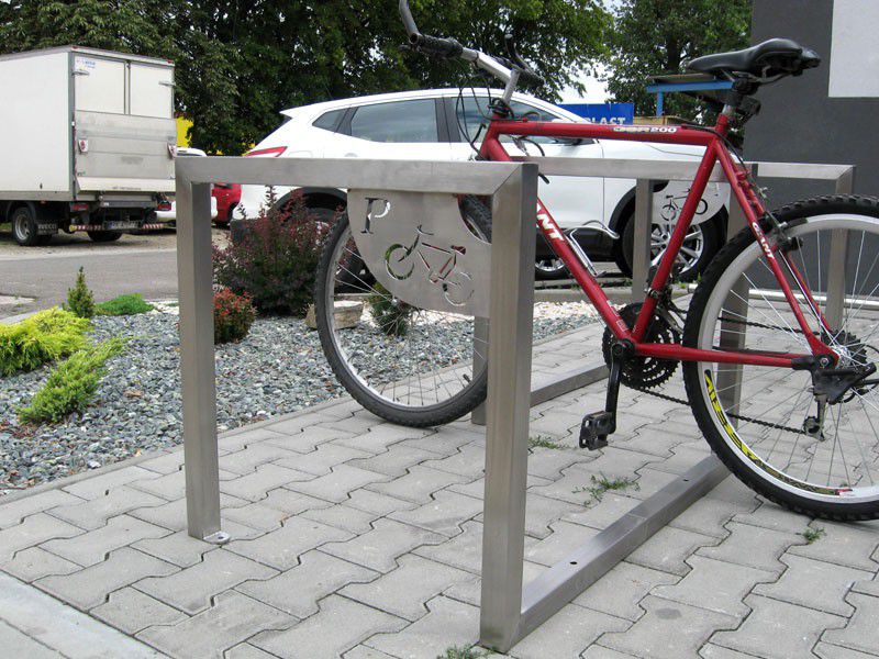 Stojak rowerowy IRYS III+tabliczki