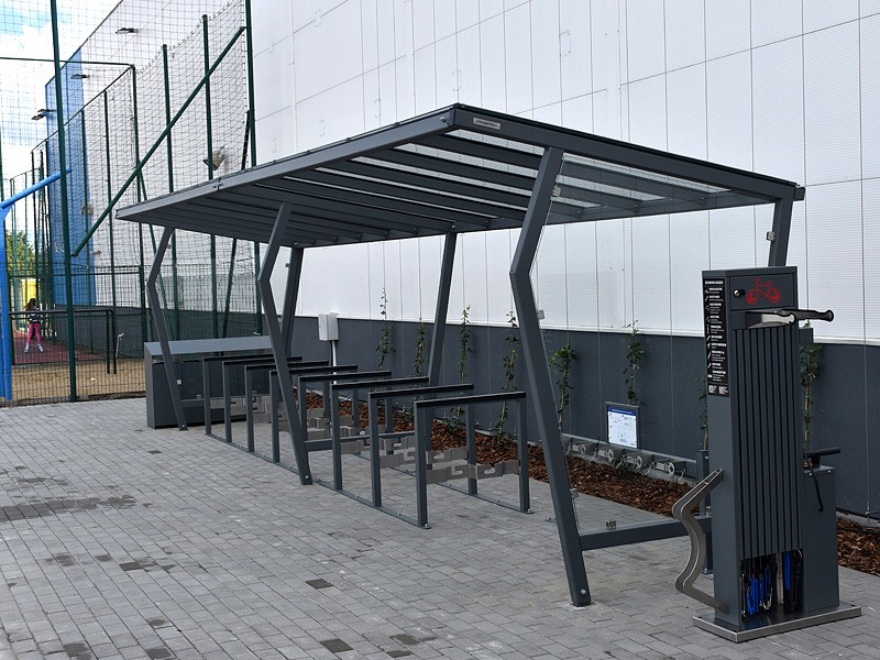 Wiata rowerowa "AURORA I" na 20 rowerów / 840cm