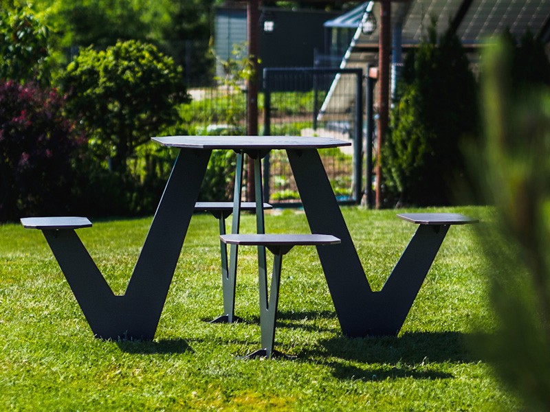 Uniwersalny stolik "Viktoria IV" pod laptop, kawowy