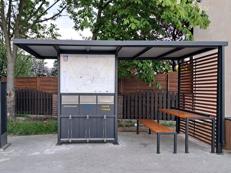 Wiata "Velo I" - miejsce odpoczynku/obsługi rowerzystów (MOR)