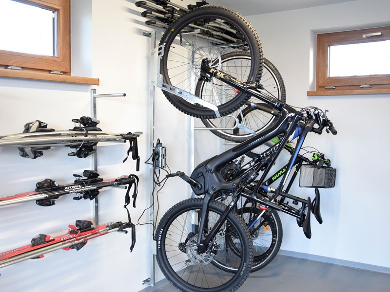 Wieszak na rower "Flex-3" z personalizacją ustawień - 3 stanowiska