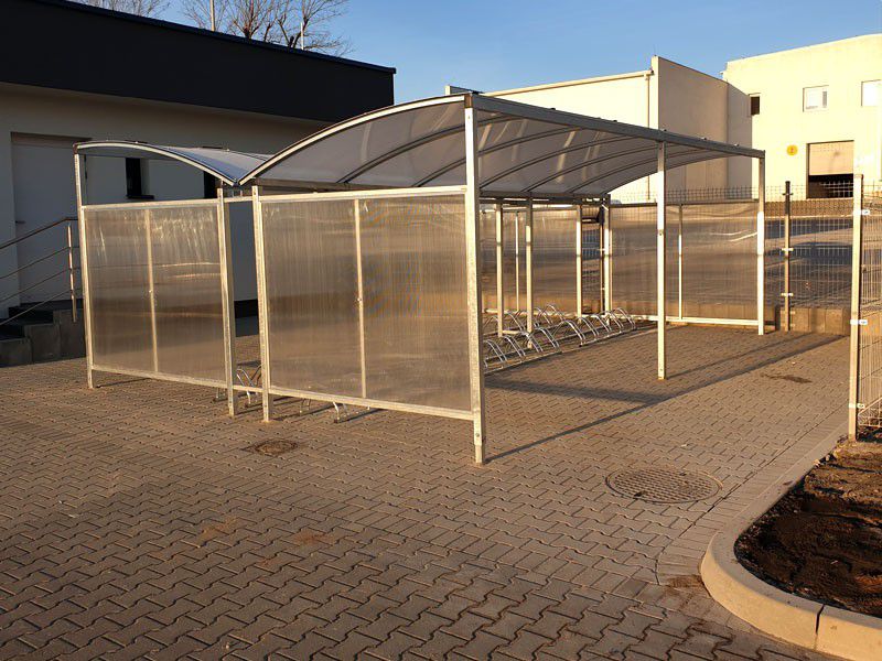 Marcelo Double-Sided Cycle Shelter, 30 Spaces, with Side Panels – photo 4
