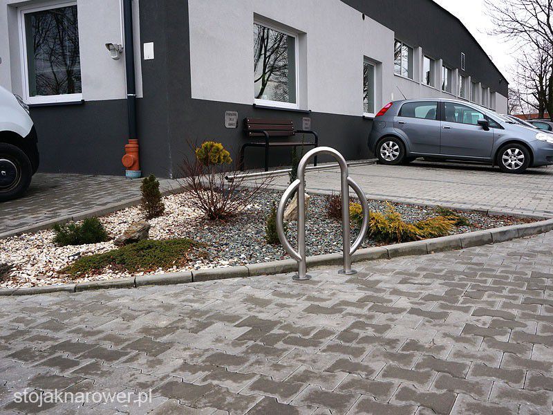 Hannah Stainless Steel Bike Rack, 2 Spaces – photo 5