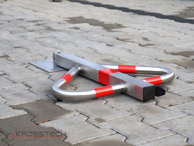 Martin Stainless Steel Parking Barrier – photo 6