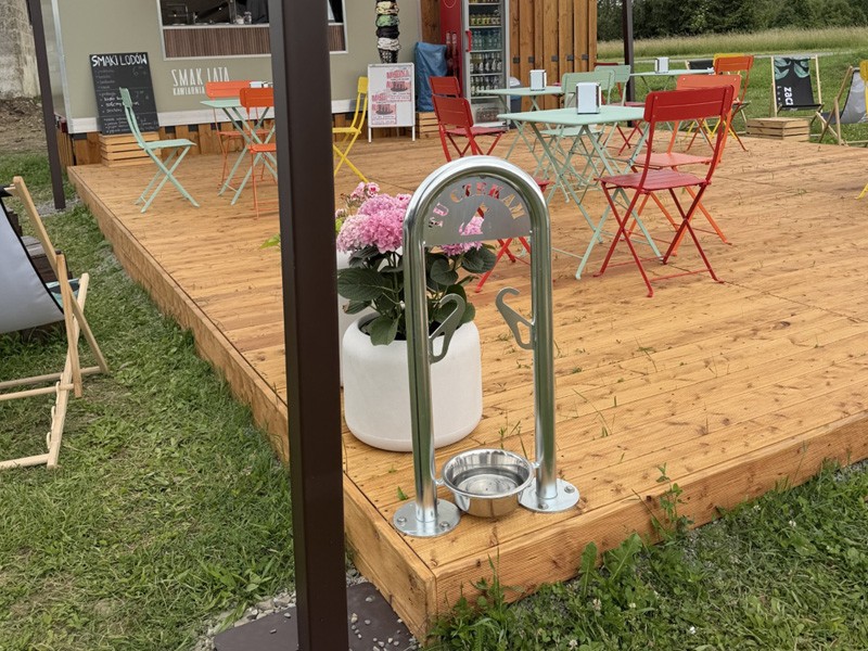 Parking dla psów Marcelo rurowy 35 cm z poidełkiem – foto 3