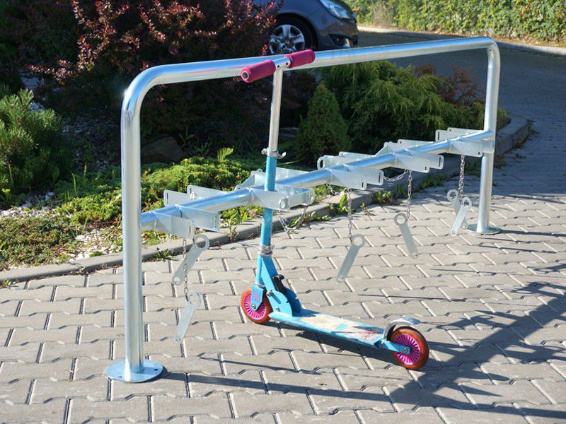 André Double-Sided Scooter Rack, 10 Spaces – photo 3