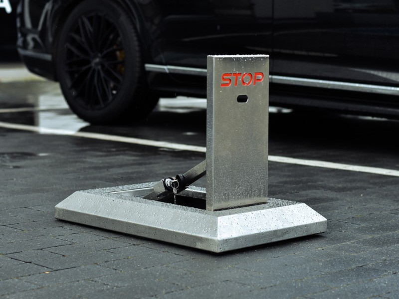 Darina flat parking barrier, stainless steel