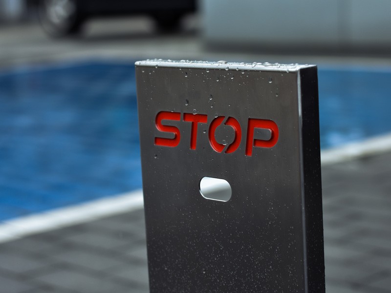 Darina flat parking barrier, stainless steel – photo 5