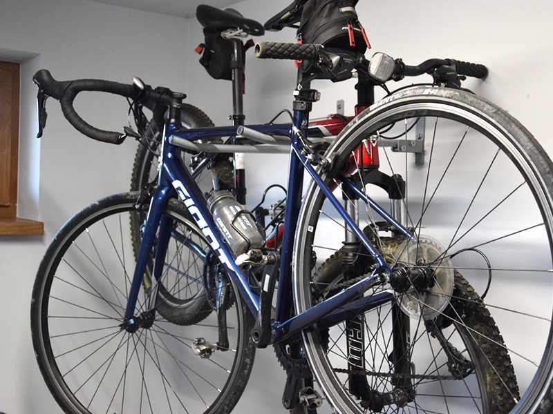 Fahrradwandhalter Darina, 2 Stellplätze, schwarz – Foto 6