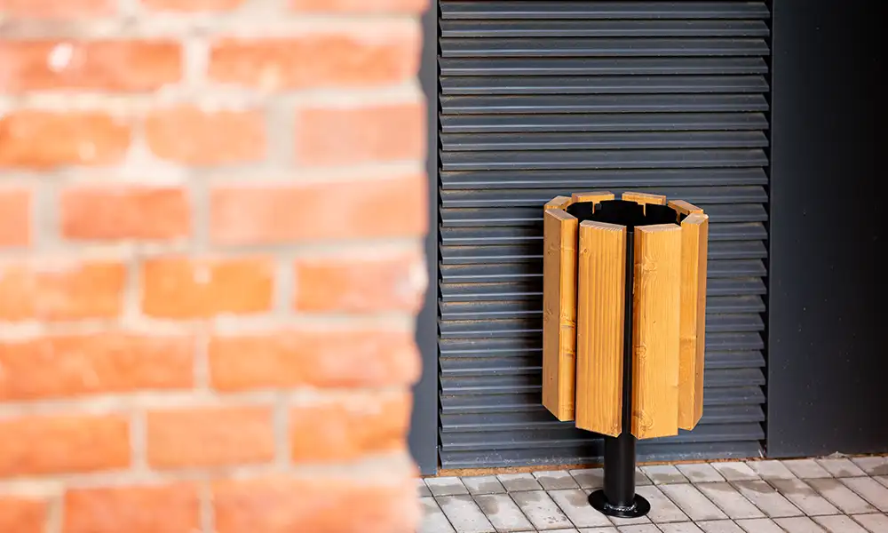Iwona litter bin 40 l with ashtray – photo 5