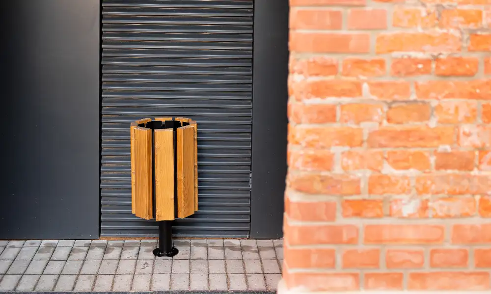 Iwona litter bin 40 l with ashtray – photo 6