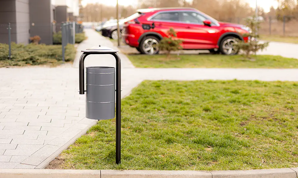 Izolda street litter bin 30 l, 116 cm high – photo 4