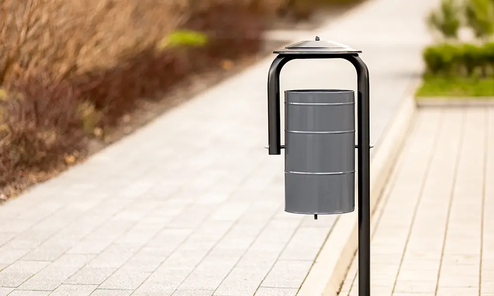 Izolda street litter bin 30 l, 116 cm high – photo 6
