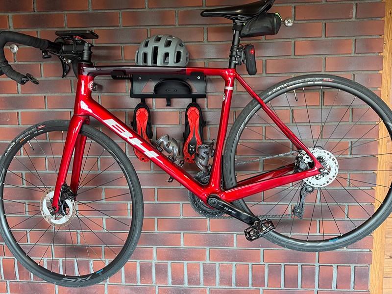 Bronisław Bike Hanger for Bicycle and Accessories – photo 6