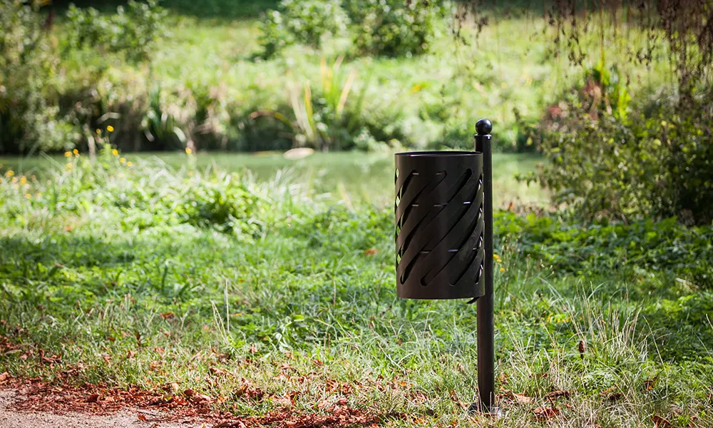 Alexandre 30 l Street Litter Bin with Ashtray, Version 2 – photo 3