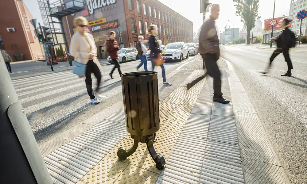 Władysława 30 l Street Litter Bin with Ashtray, Height 79 cm – photo 4
