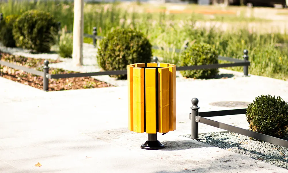 Iwona 30 l Litter Bin with Ashtray