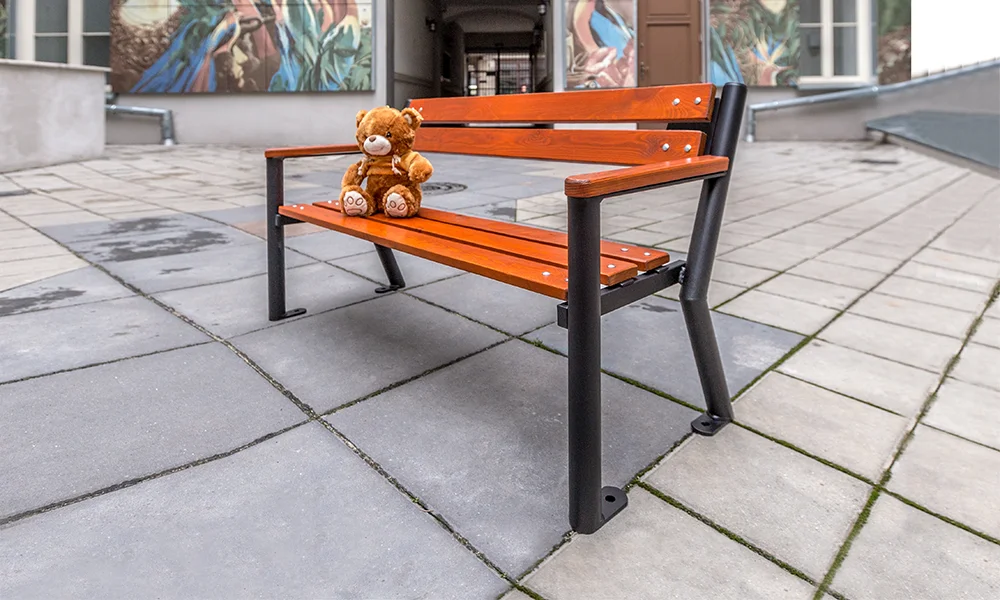 Liwia Children's Bench with Wooden Armrest