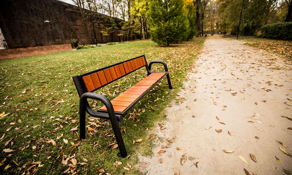 Tim reinforced park bench