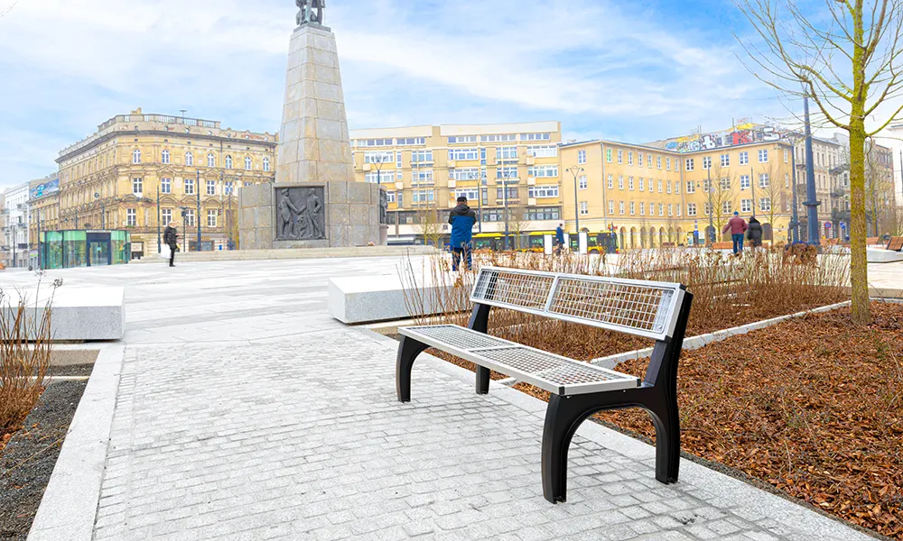 Nikolina solid park bench