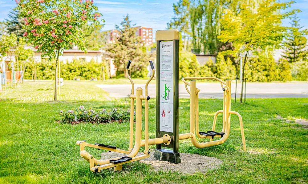 Darina Cross Trainer and Air Walker Outdoor Gym Equipment