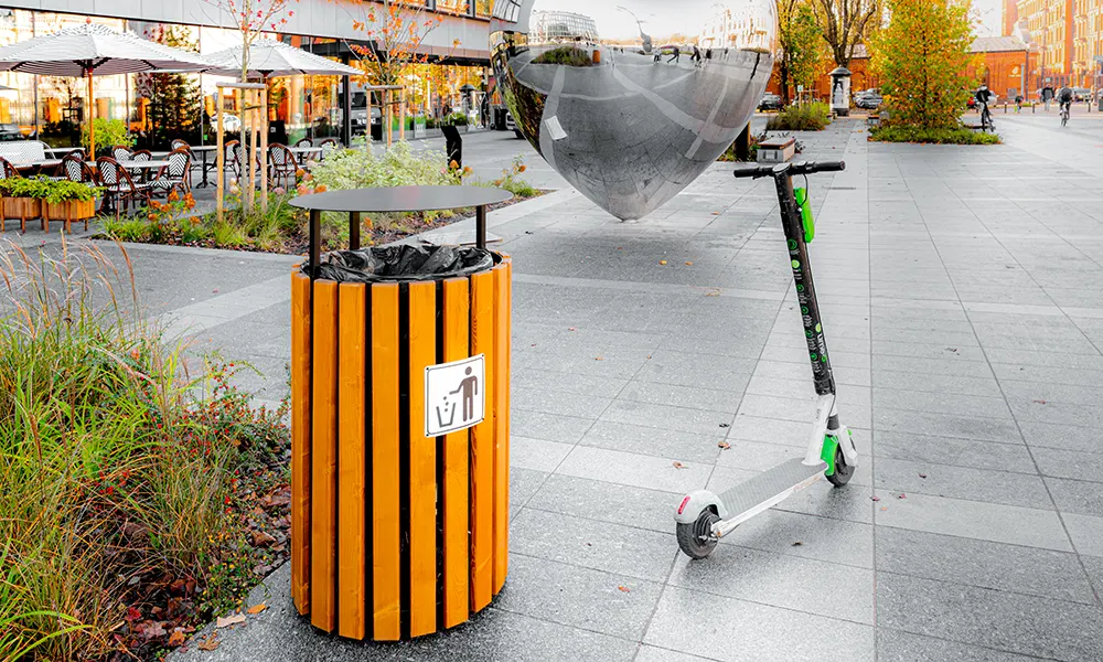 Gabriela Street Litter Bin