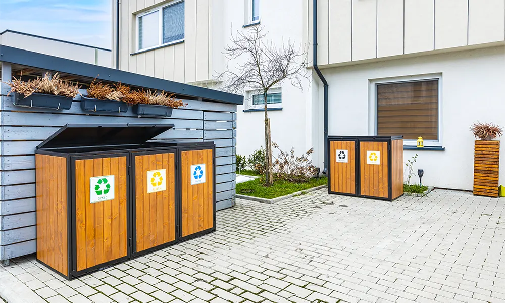 Bronisław Bin Shelter for 3 Bins – photo 6
