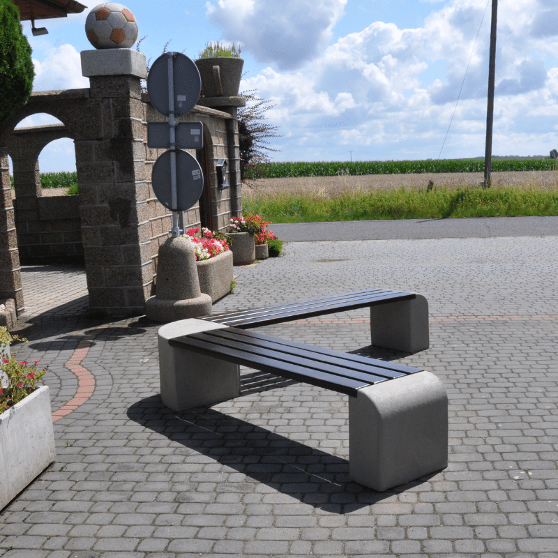 Ławka betonowa Kamila narożna 277 x 45 cm – fotografija 5