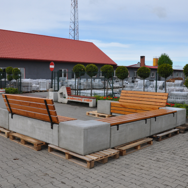 Bronisław concrete urban furniture – photo 7