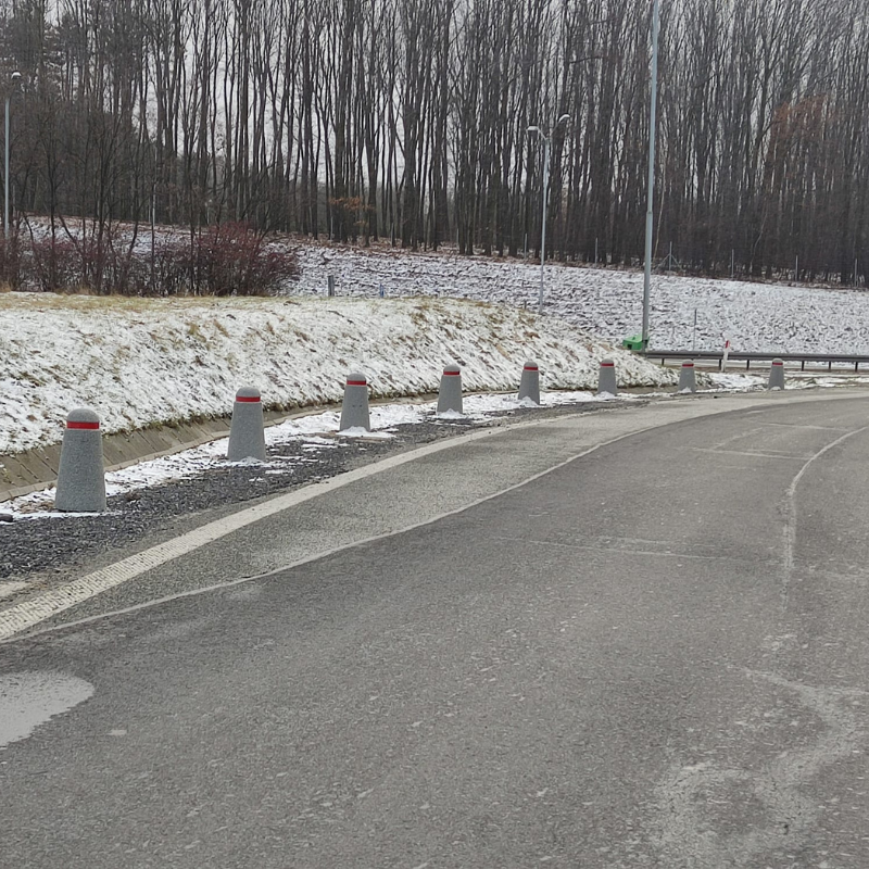 Słupek parkingowy betonowy Dan wys. 80 cm, śr. 27/40 cm – fotografija 6