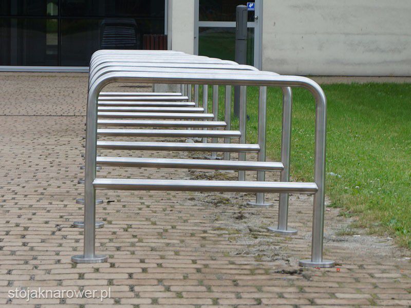 Kinga oval stainless steel bike stand with crossbar – photo 5